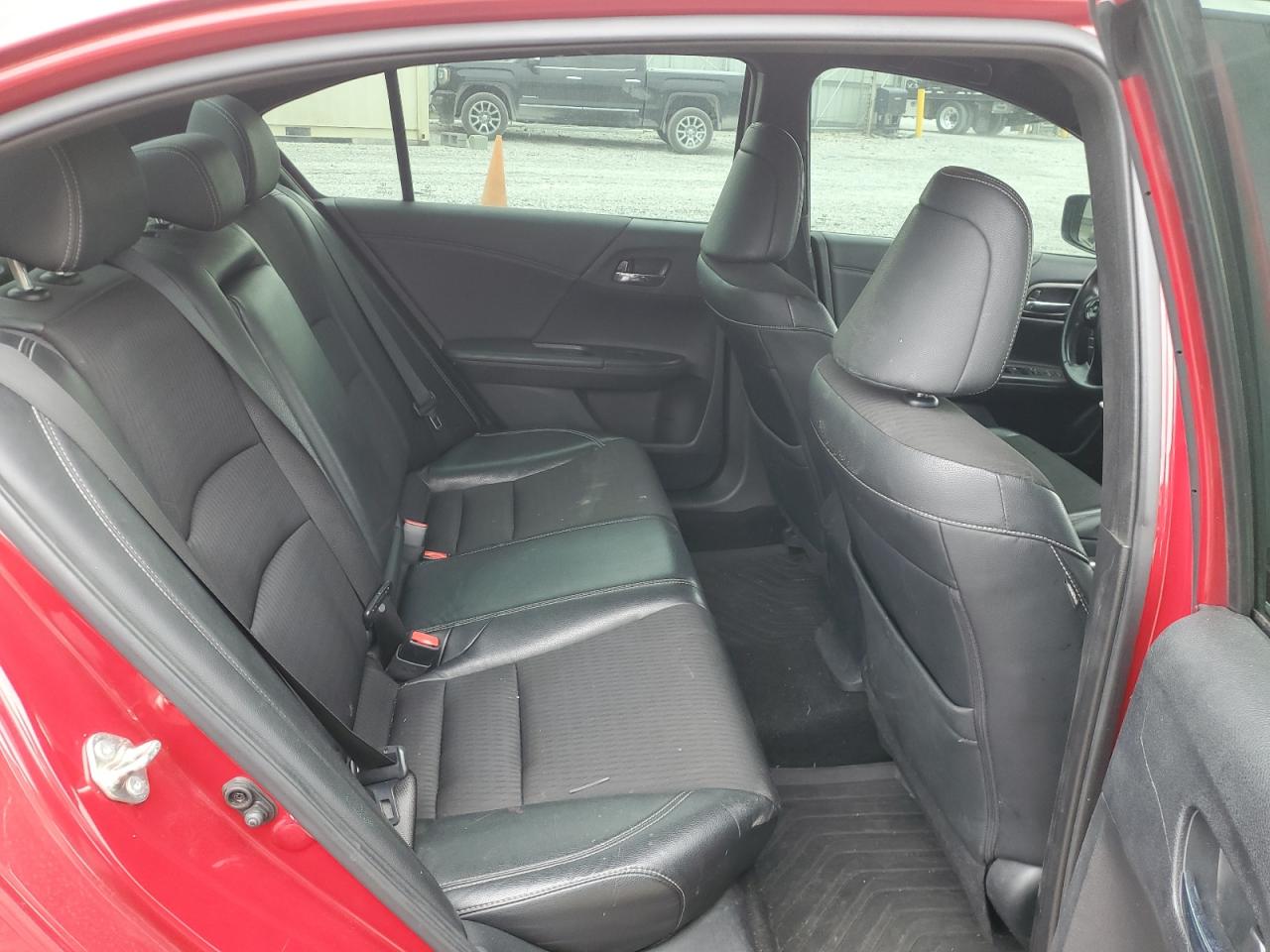 2017 Honda Accord VIN 1HGCR2F55HA194467 photo 10