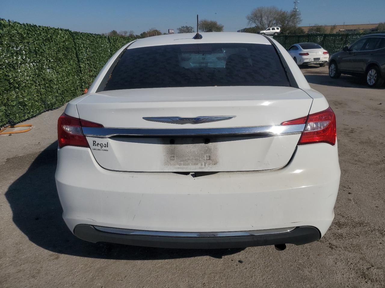 2014 CHRYSLER 200 VIN 1C3CCBAB7EN212196 photo 6