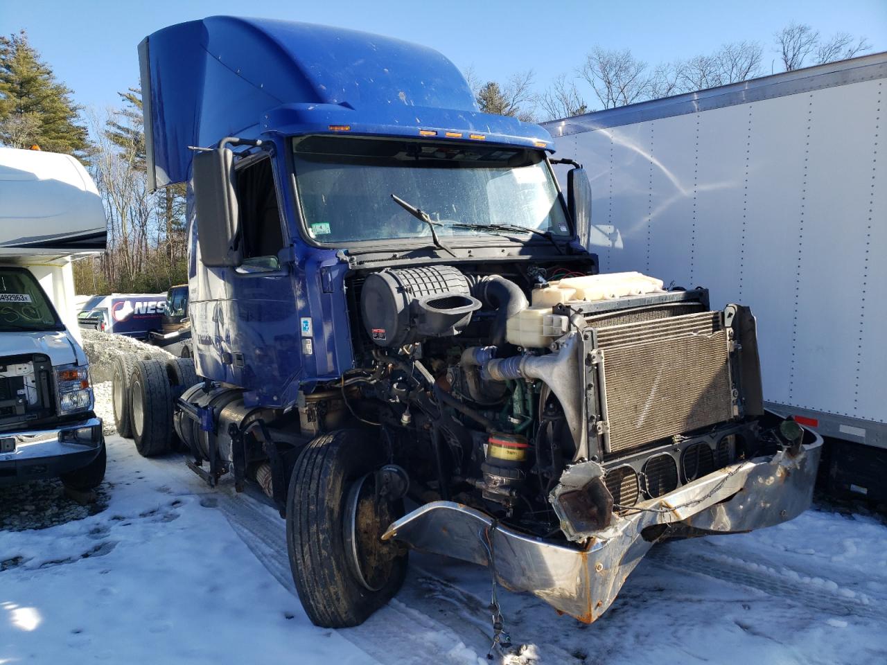 2015 VOLVO Vn VIN 4V4NC9EH5FN923770 photo 1