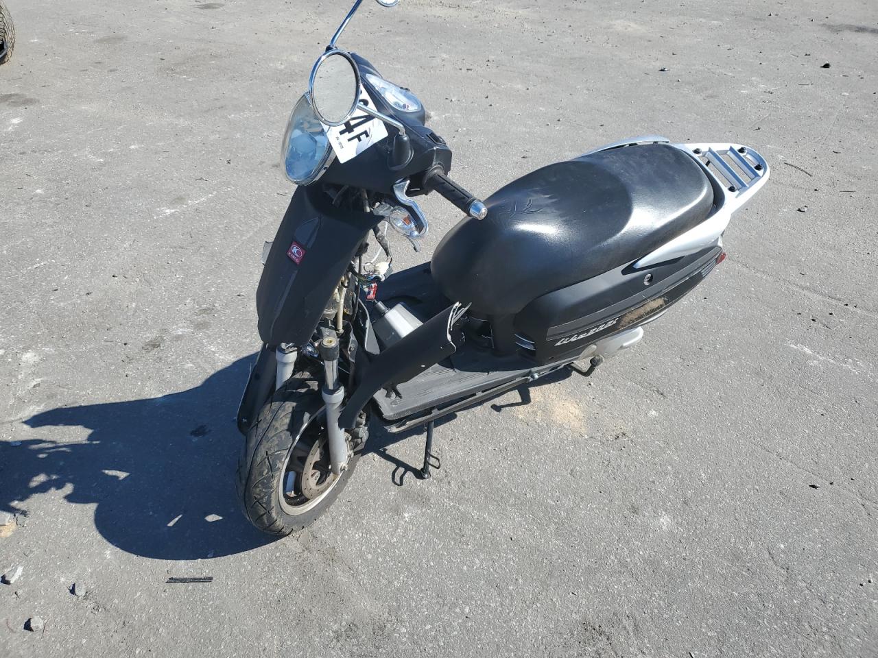 2018 KYMCO USA INC LIKE 200I VIN LC2D2H12XJC100128 photo 2
