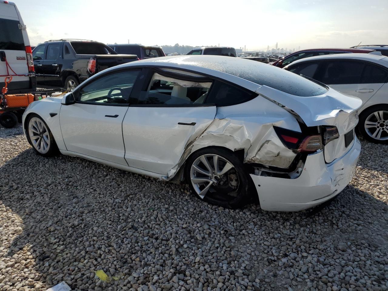 2022 TESLA Model 3 VIN 5YJ3E1EA6NF347086 photo 2