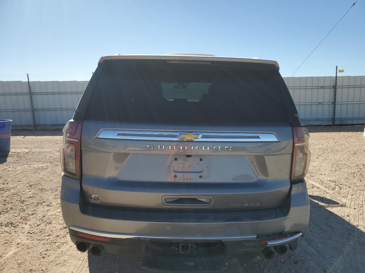 2022 CHEVROLET Suburban VIN 1GNSKFKD9NR207020 photo 6