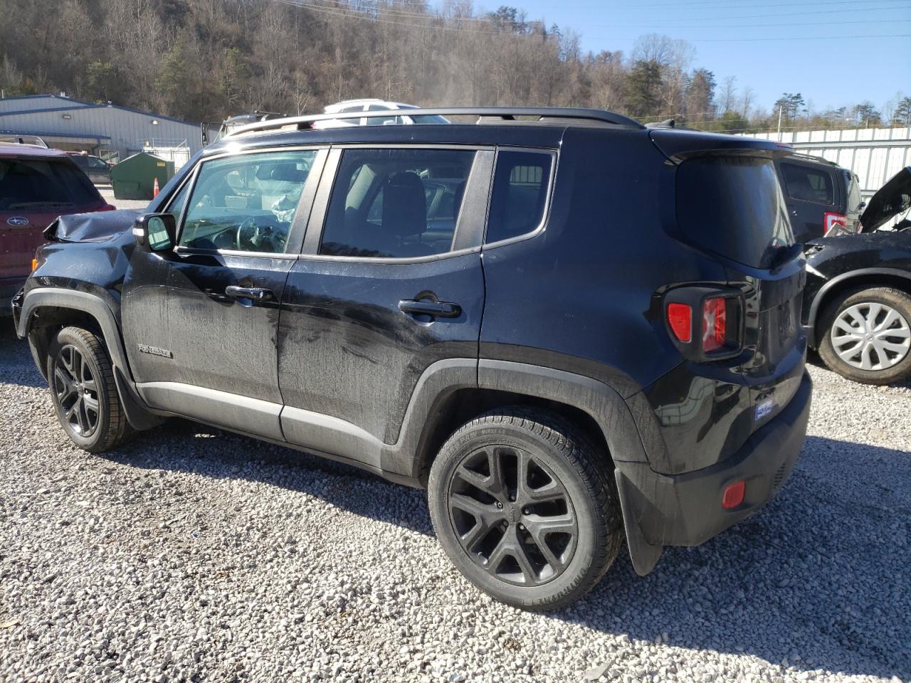 2017 JEEP Renegade VIN ZACCJBBB7HPG27031 photo 2