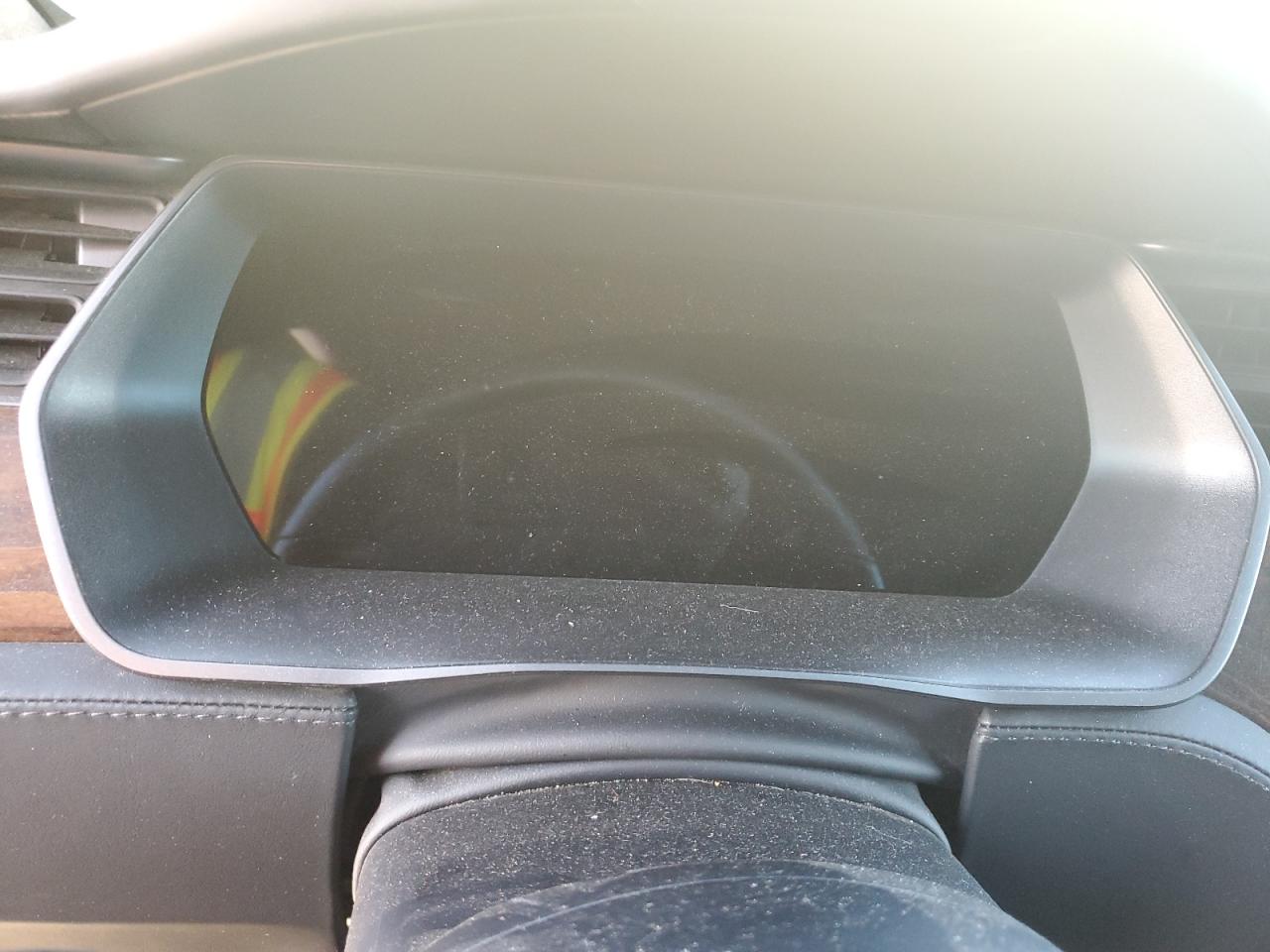 2020 TESLA Model x VIN 5YJXCAE25LF239815 photo 9