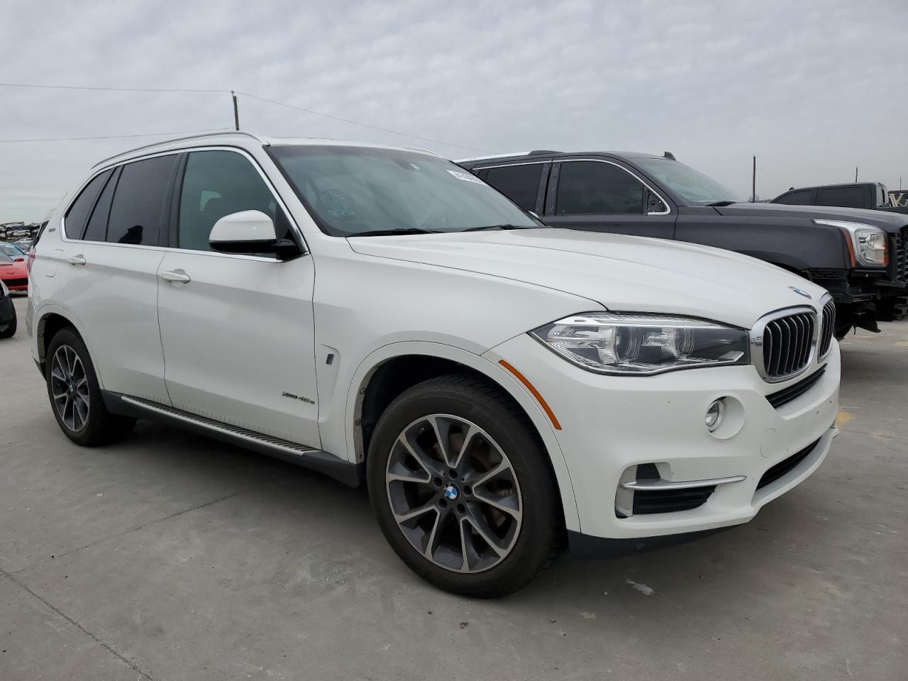 2017 BMW X5 VIN 5UXKT0C33H0V97094 photo 4