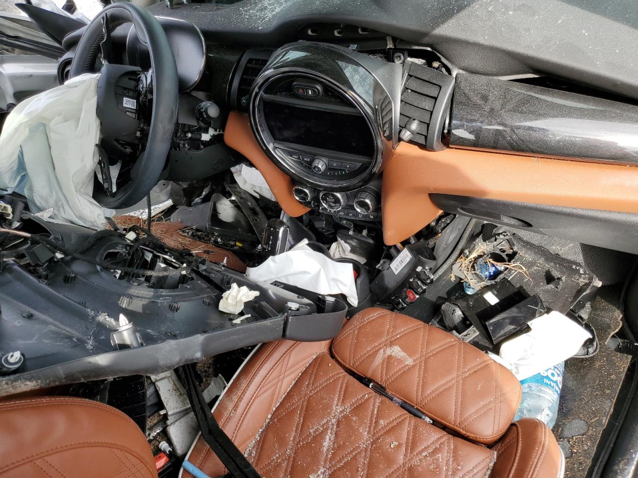 2021 MINI Cooper VIN WMWXU9C04M2P38734 photo 8