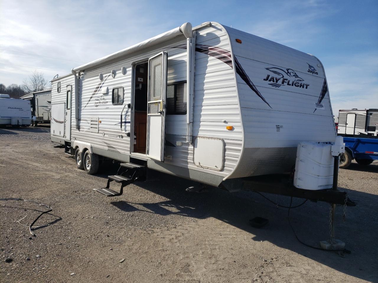 2012 JAYCO Jayflight VIN 1UJBJ0BS1C18R0401 photo 1