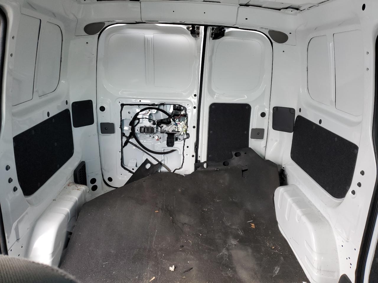 2017 NISSAN Nv VIN 3N6CM0KN5HK701936 photo 10