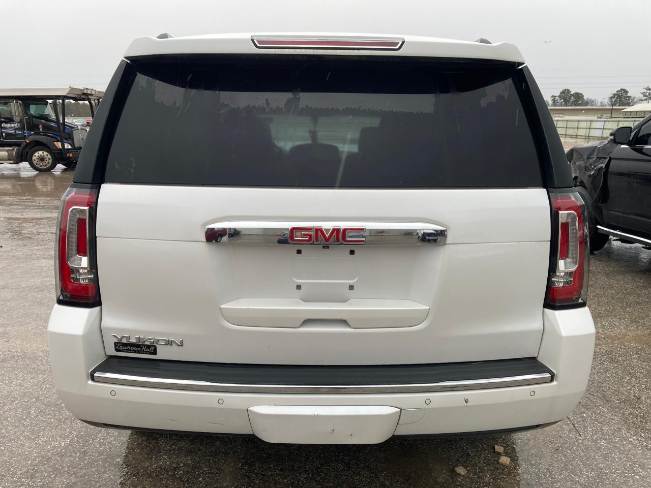 2019 GMC Yukon VIN 1GKS1CKJ5KR347212 photo 6