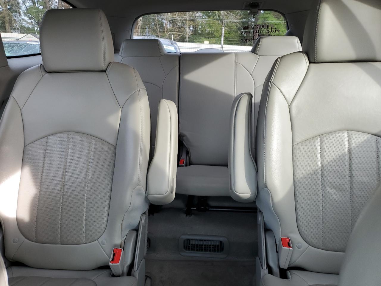 2017 BUICK Enclave VIN 5GAKRBKDXHJ196594 photo 10