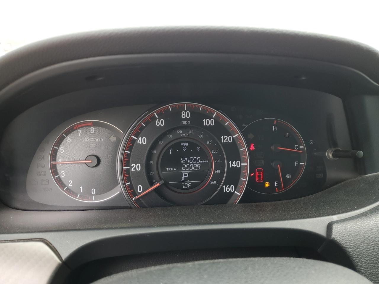 2017 Honda Accord VIN 1HGCR2F55HA194467 photo 9
