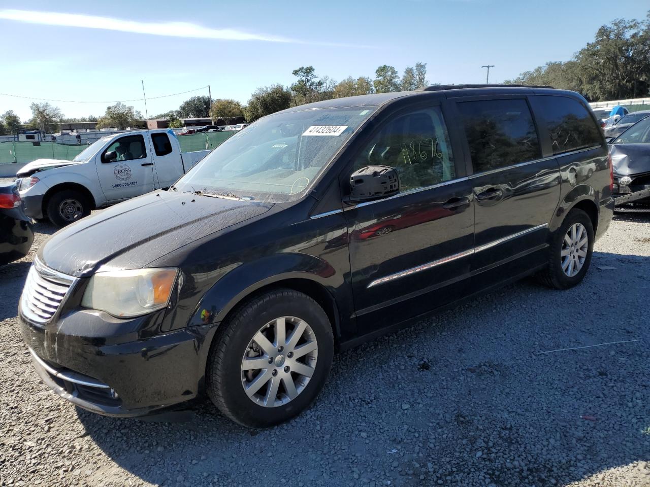 2013 CHRYSLER Minivan VIN 2C4RC1BG0DR564676 photo 1