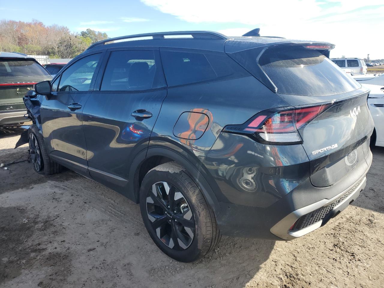 2023 KIA Sportage x VIN KNDPZDAH8P7114653 photo 2