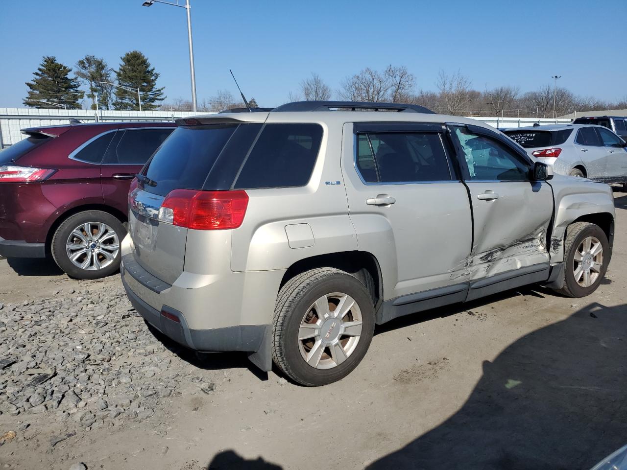 2012 GMC Terrain VIN 2GKALSEK3C6111336 photo 3