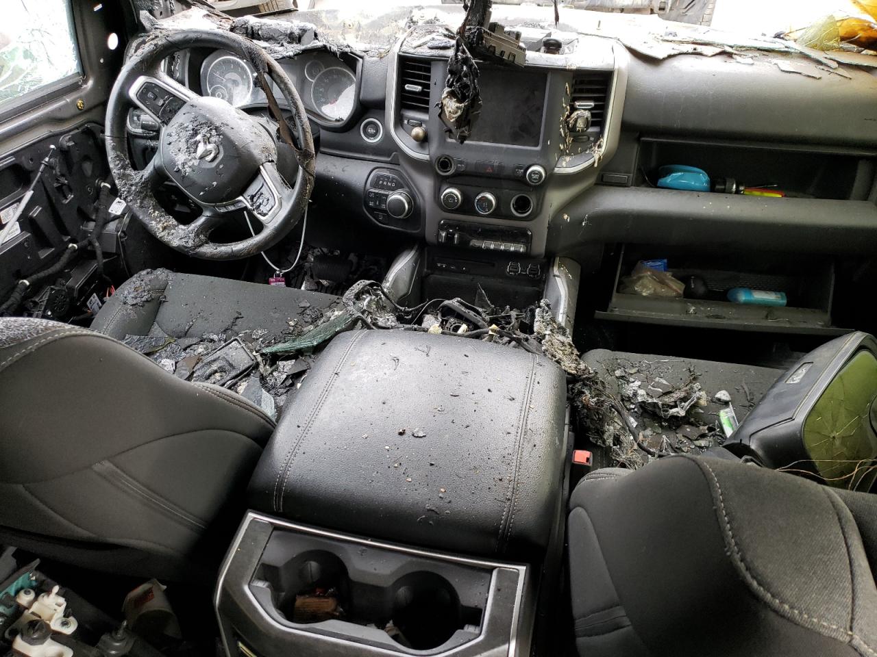 2019 RAM 1500 VIN 1C6SRFFT0KN603210 photo 8