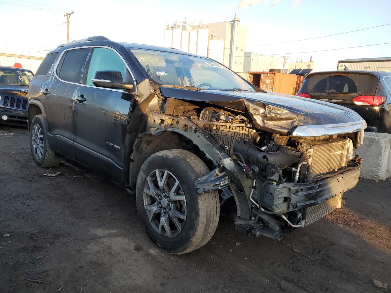 2020 GMC Acadia VIN 1GKKNKLS9LZ121018 photo 4
