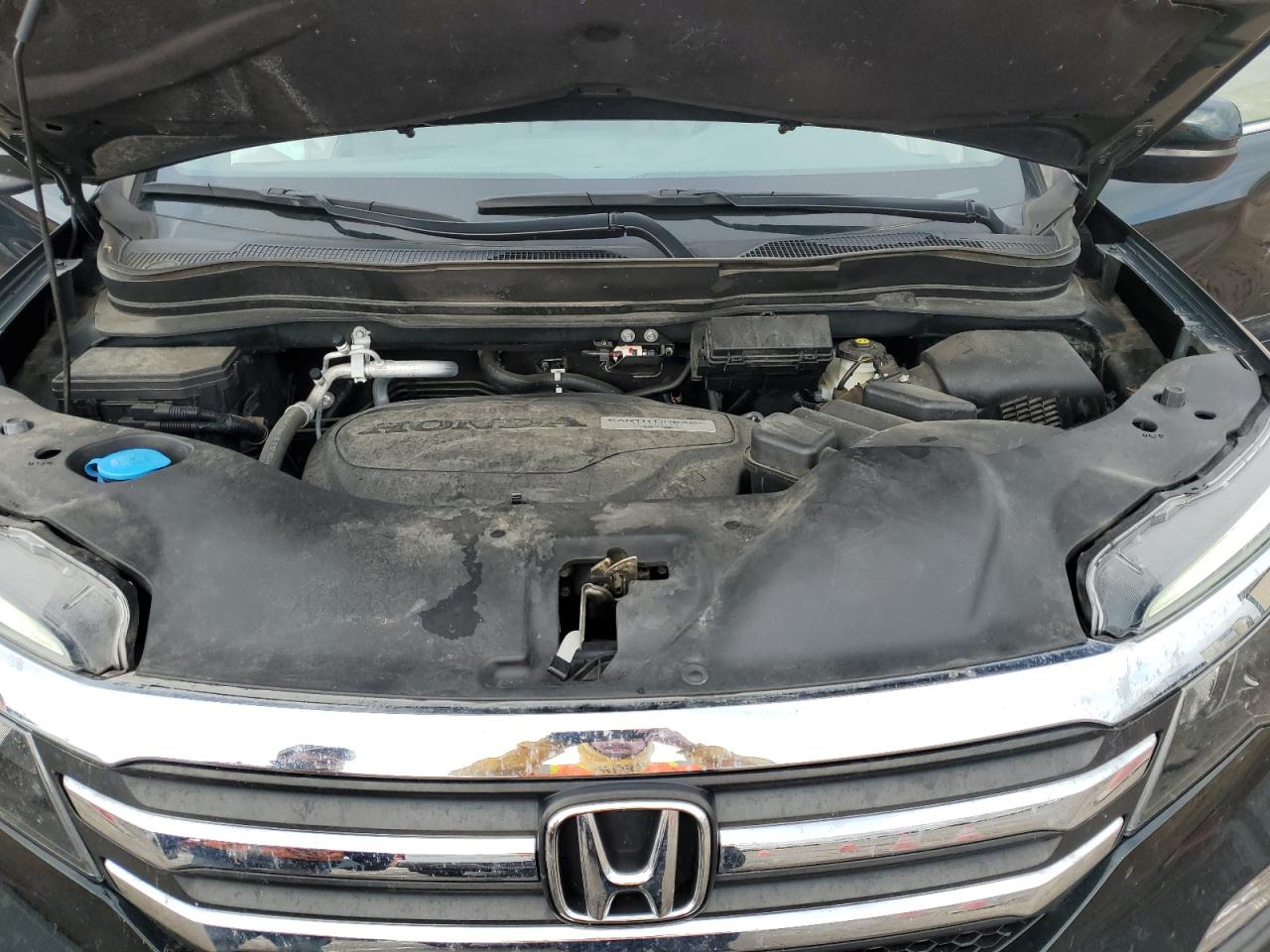 2018 HONDA Pilot VIN 5FNYF6H58JB046490 photo 12