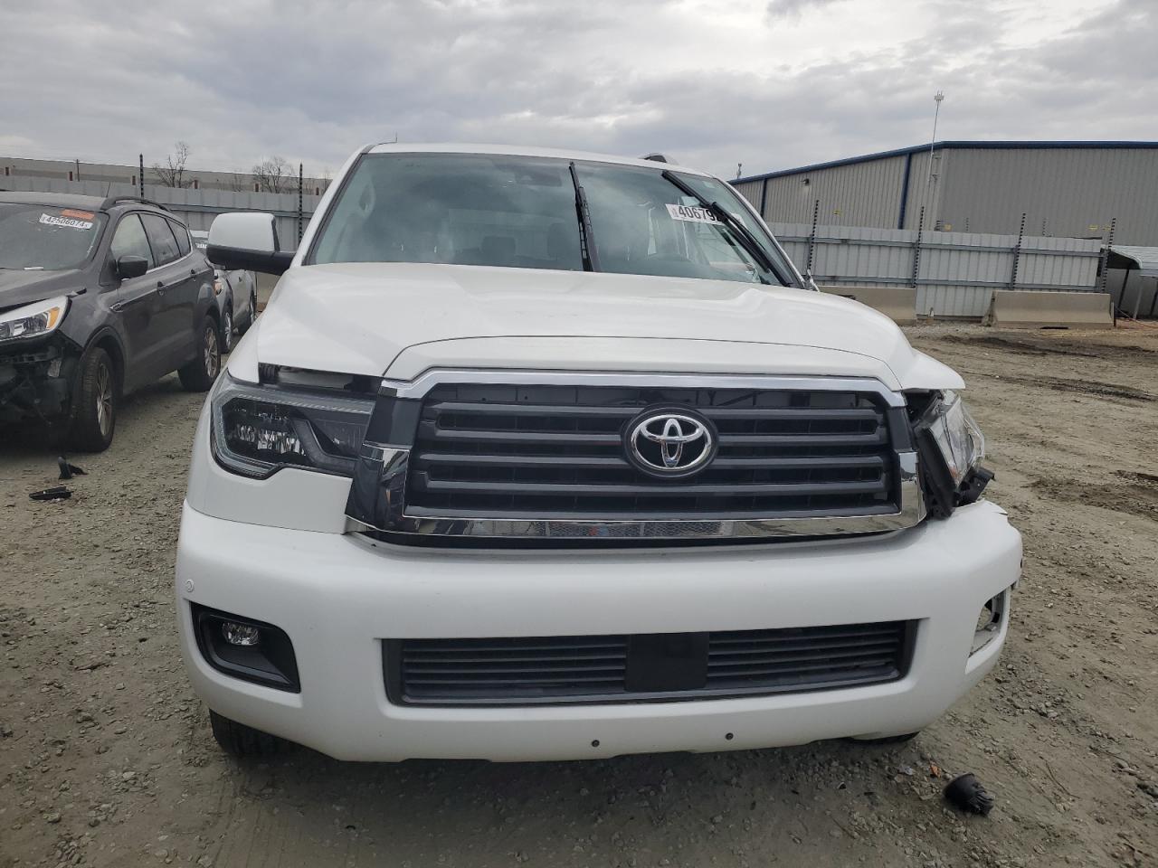 2019 TOYOTA Sequoia VIN 5TDBY5G1XKS174171 photo 5