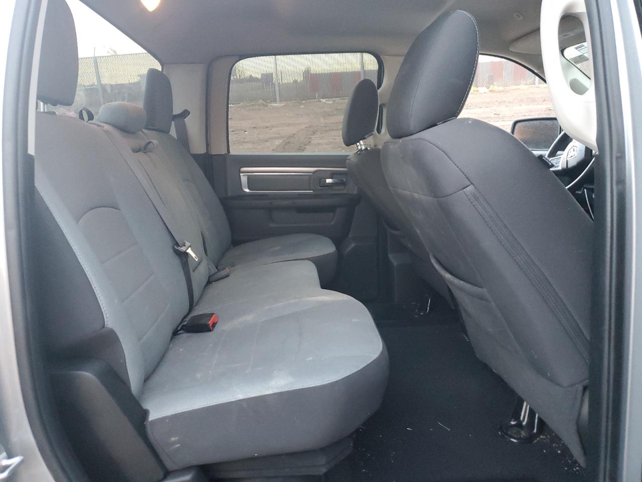 2022 RAM 1500 VIN 3C6RR7LG5NG301453 photo 10