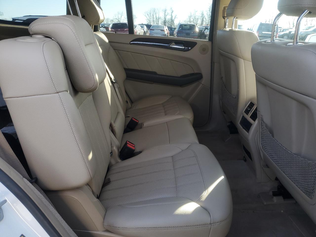 2016 MERCEDES-BENZ Gl-class VIN 4JGDF6EE8GA705782 photo 11