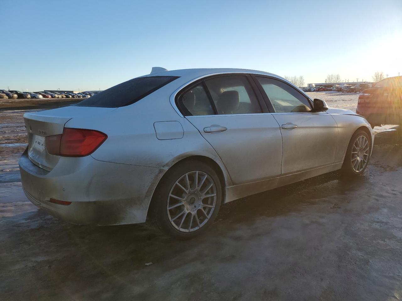 2014 BMW 3 series VIN WBA3C3C5XEF984742 photo 3