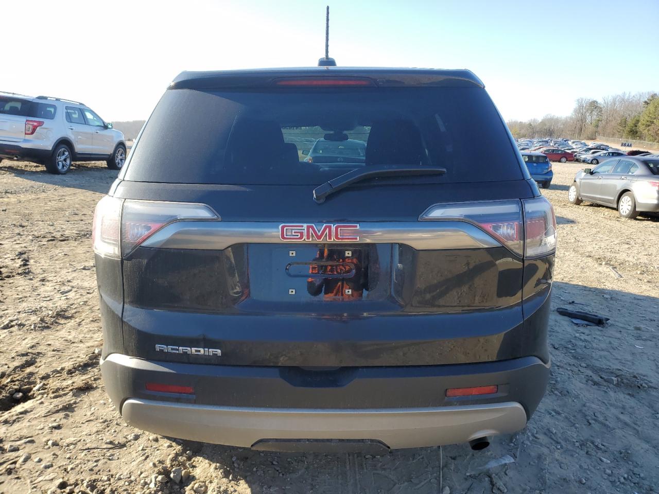 2018 GMC Acadia VIN 1GKKNKLAXJZ215610 photo 6