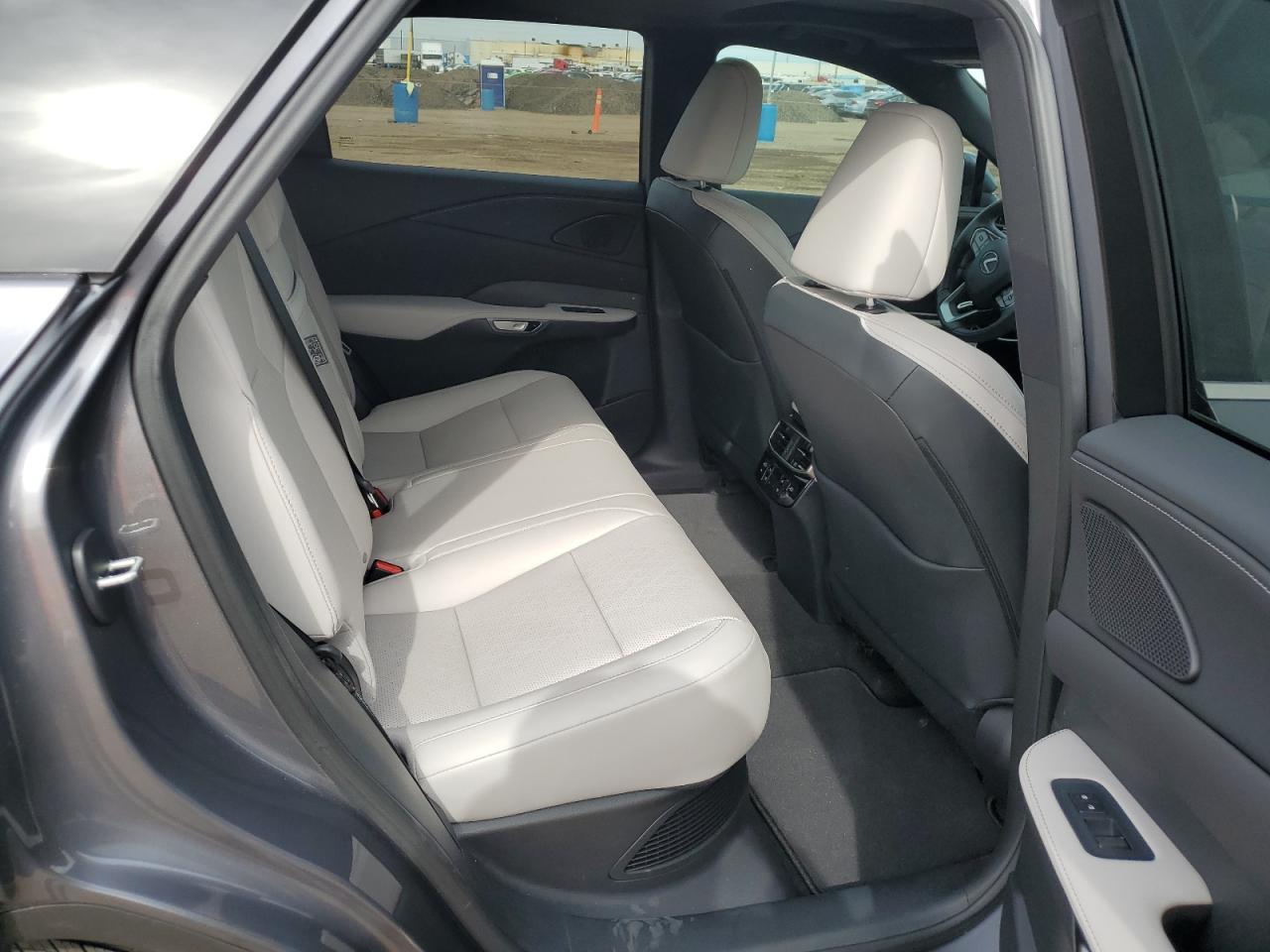 2023 LEXUS Rx350 VIN 2T2BBMCA4PC005583 photo 11