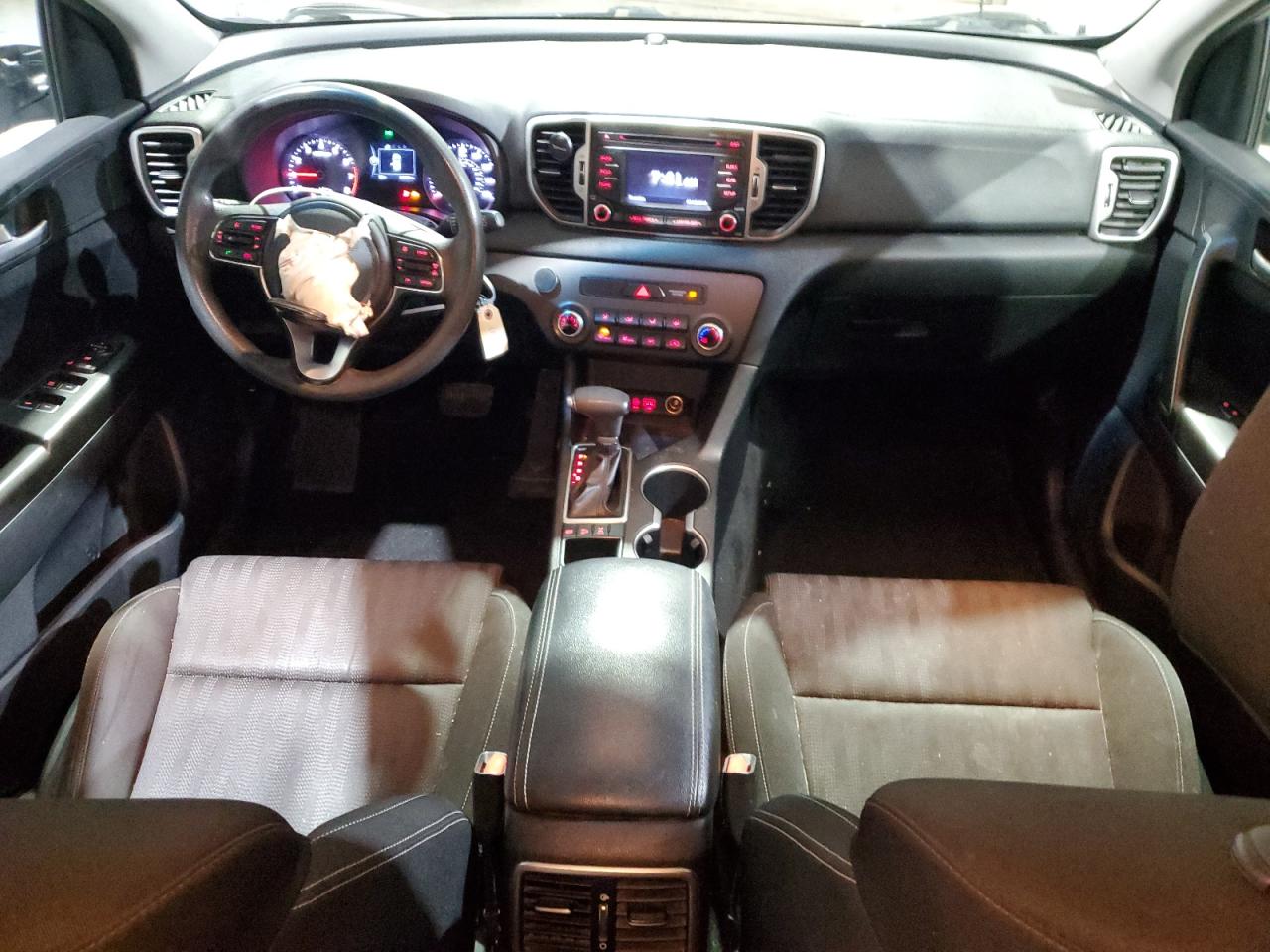 2017 KIA Sportage VIN KNDPMCACXH7039548 photo 8