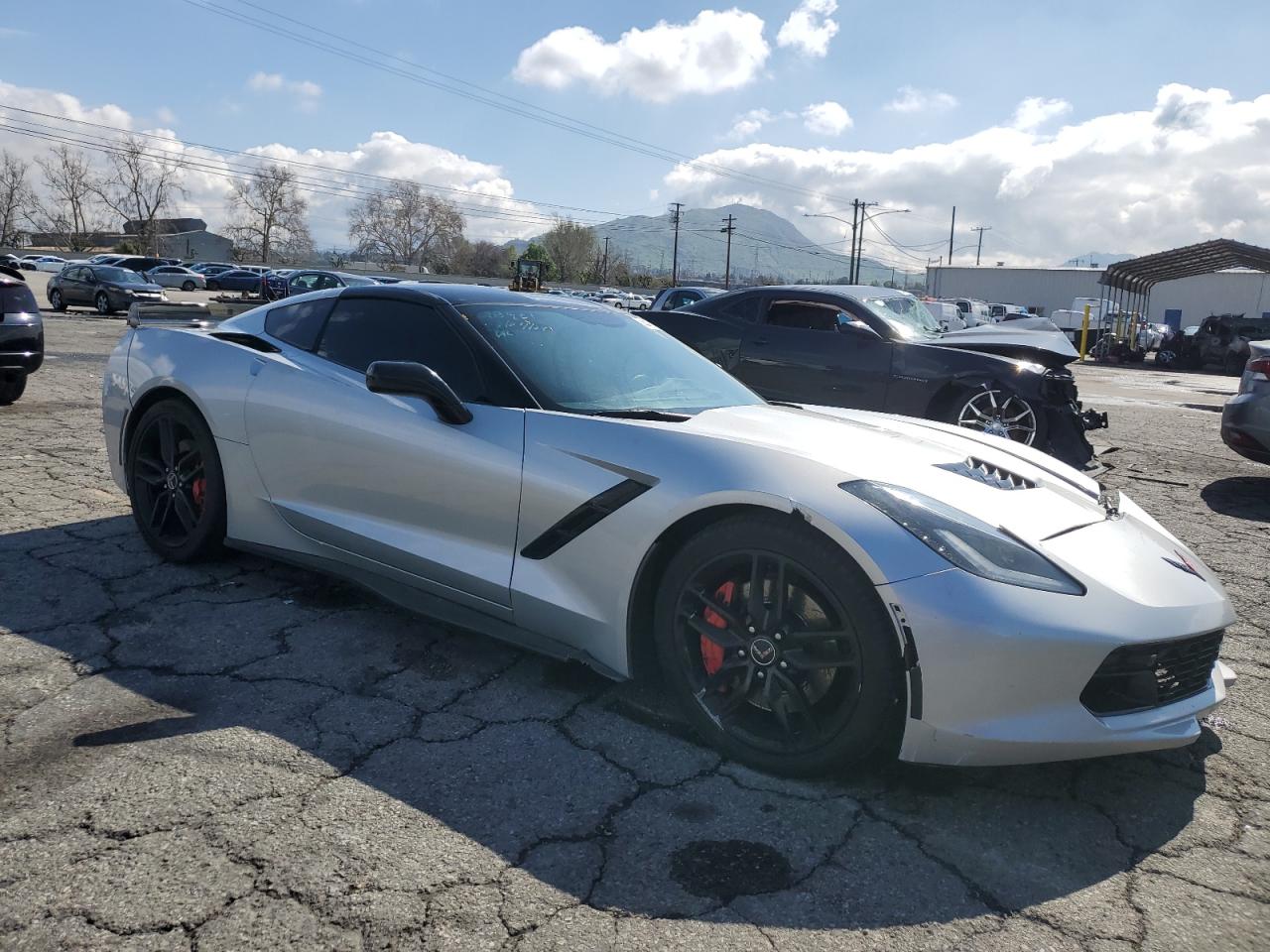 2015 CHEVROLET Corvette VIN 1G1YM2D78F5111779 photo 4