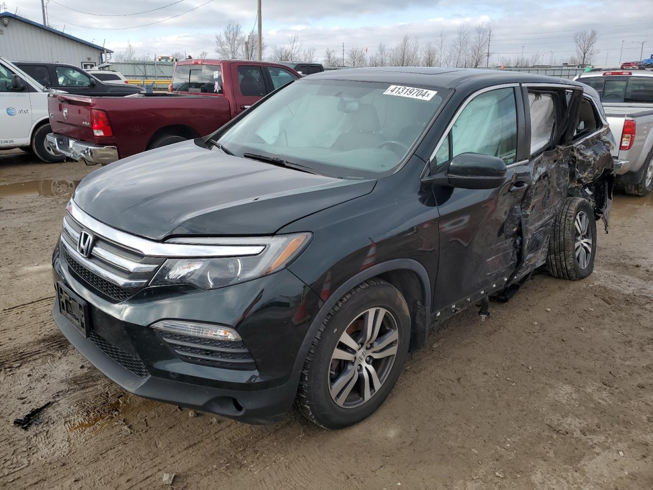 2018 HONDA Pilot VIN 5FNYF6H58JB046490 photo 1