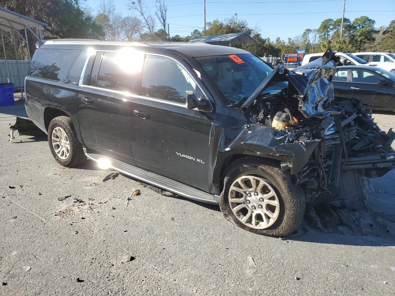 2018 GMC Yukon VIN 1GKS1GKC6JR333696 photo 4