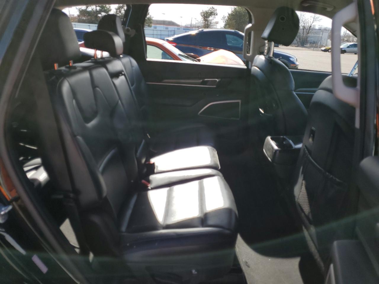 2021 KIA Telluride VIN 5XYP24HC7MG176560 photo 11