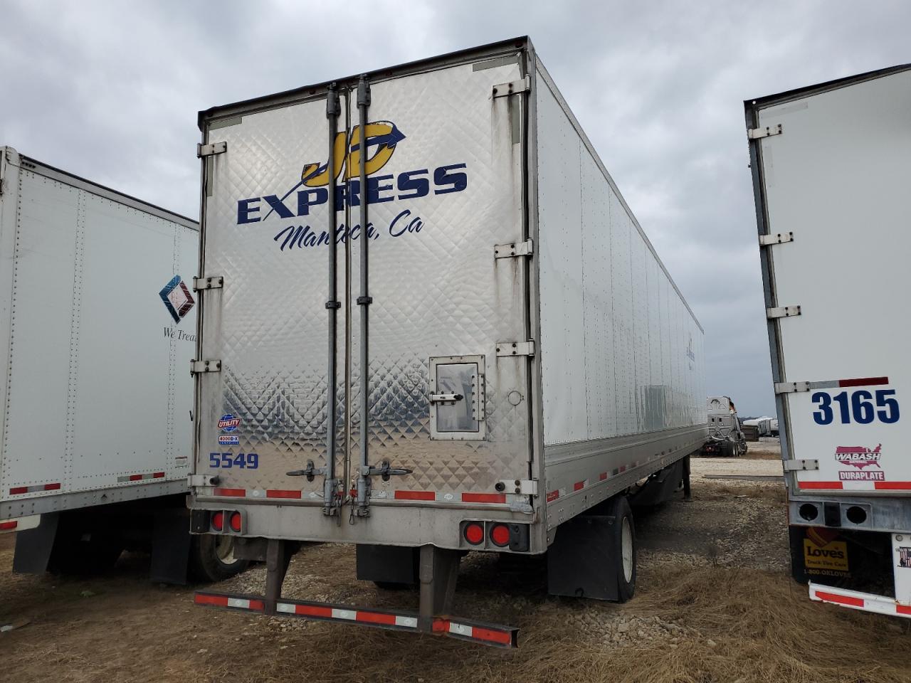 2019 UTILITY Dryvan VIN 1UYVS2537K3541743 photo 4
