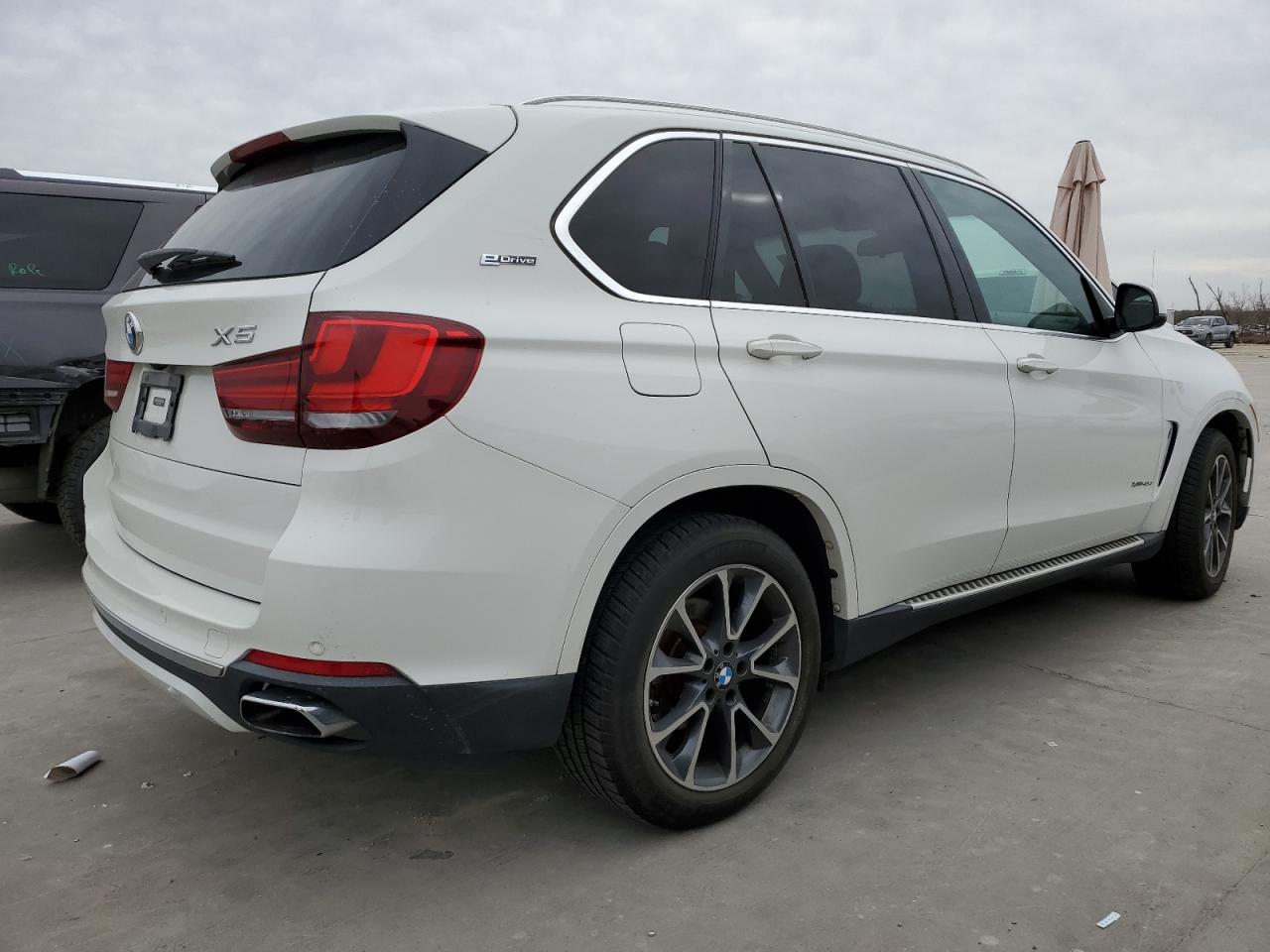 2017 BMW X5 VIN 5UXKT0C33H0V97094 photo 3