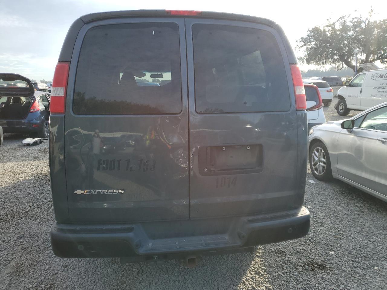 2017 CHEVROLET Express 2500 VIN 1GAWGEFF3H1321074 photo 6