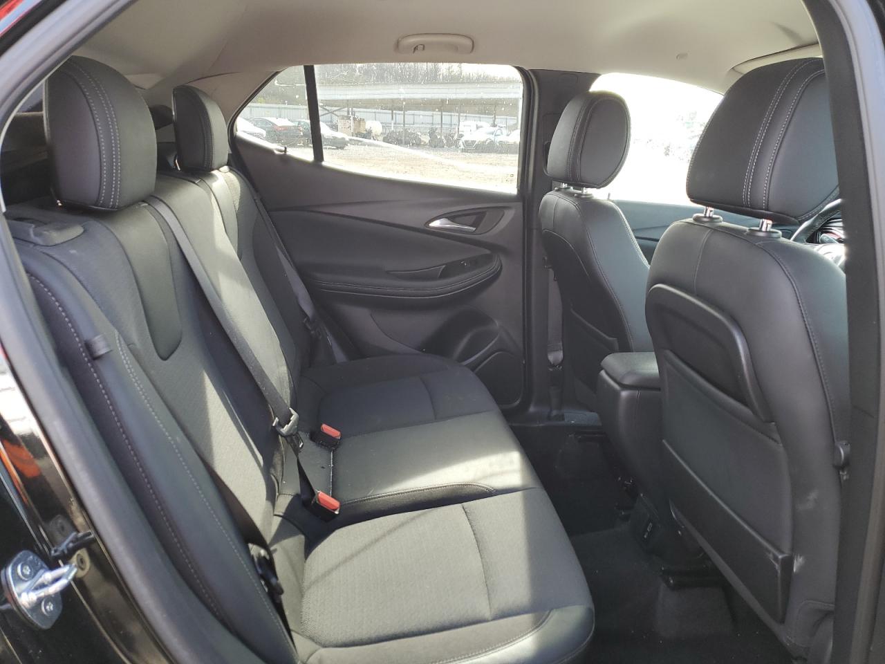 2022 BUICK Encore VIN KL4MMCSL5NB036075 photo 11