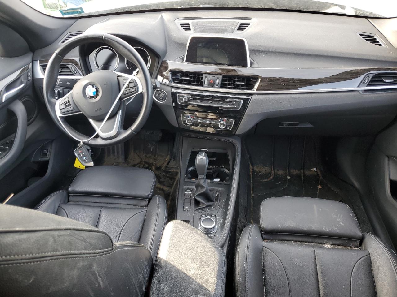 2018 BMW X1 VIN WBXHT3C33J3H30542 photo 8