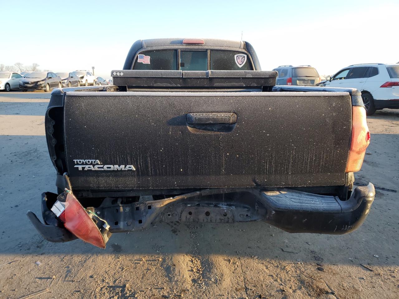 2012 TOYOTA Tacoma VIN 5TFNX4CN6CX017106 photo 6