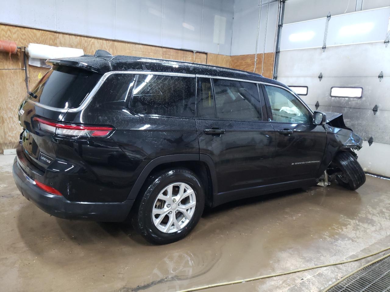 2023 JEEP Grand cherokee VIN 1C4RJKBG8P8896019 photo 3