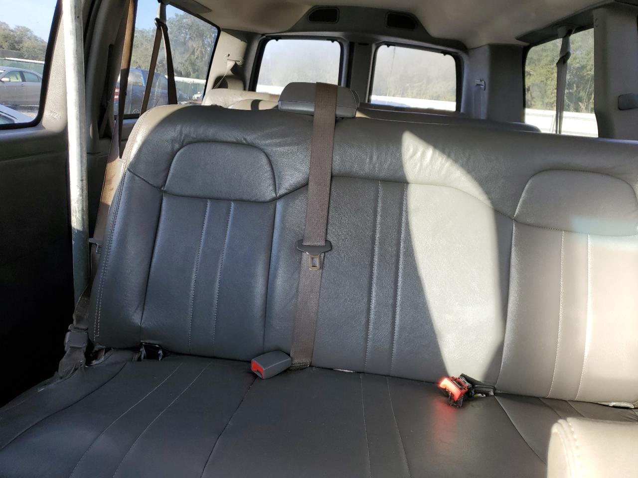 2017 CHEVROLET Express 2500 VIN 1GAWGEFF3H1321074 photo 10