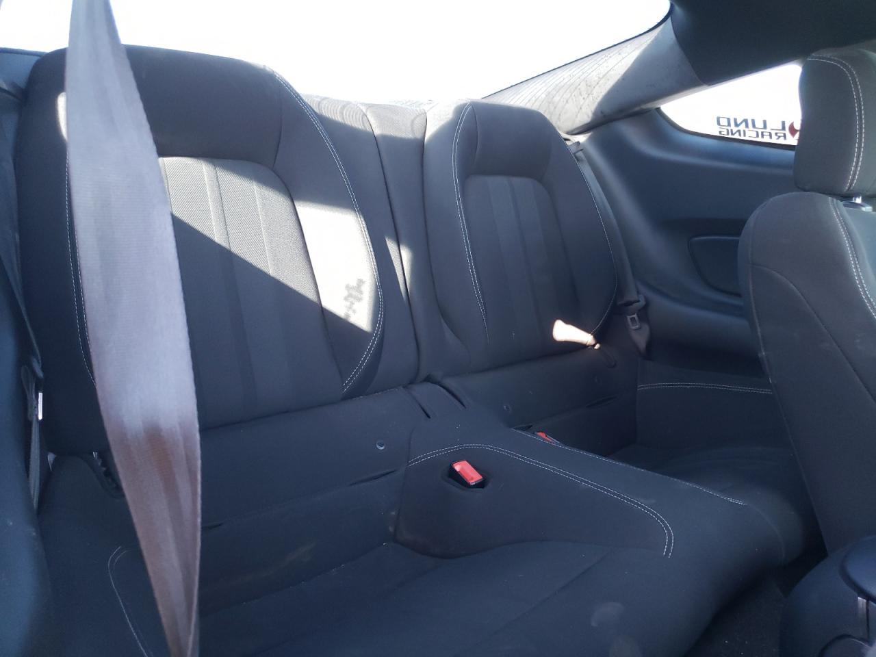 2018 FORD Mustang VIN 1FA6P8CF8J5104024 photo 10