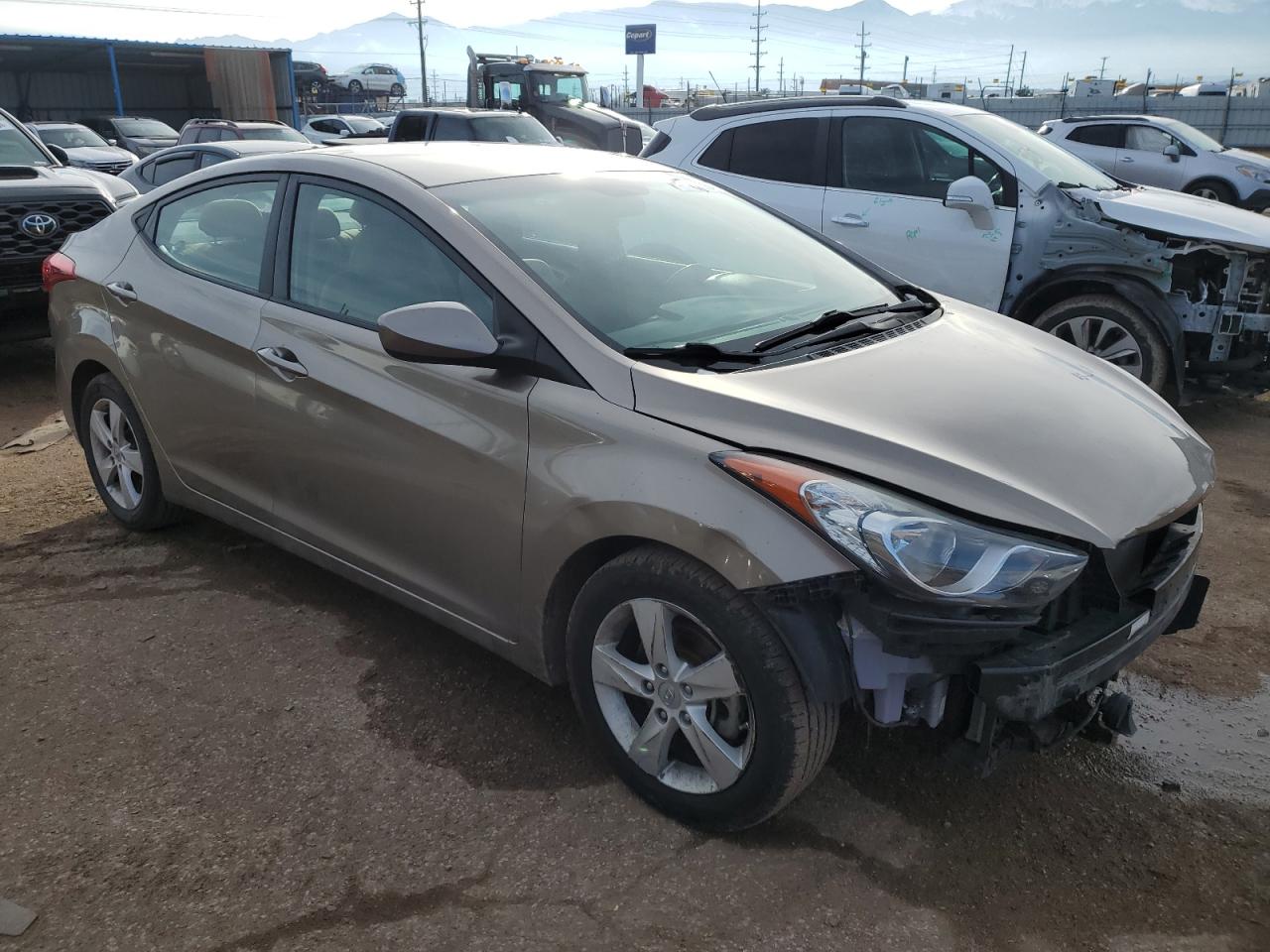2013 HYUNDAI Elantra VIN 5NPDH4AE3DH340831 photo 4