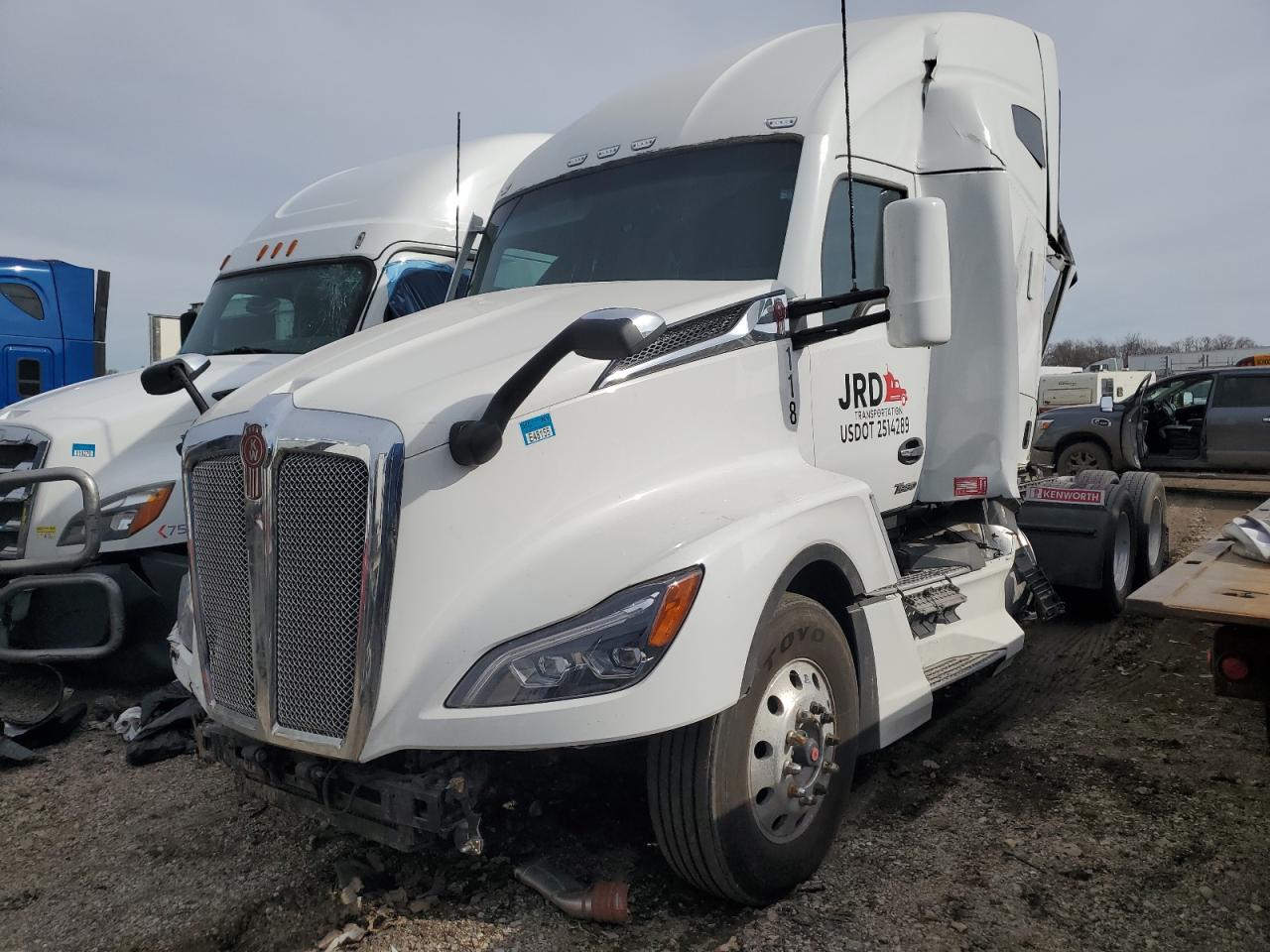 2023 KENWORTH All other VIN 1XKYDP9XXPJ228418 photo 2