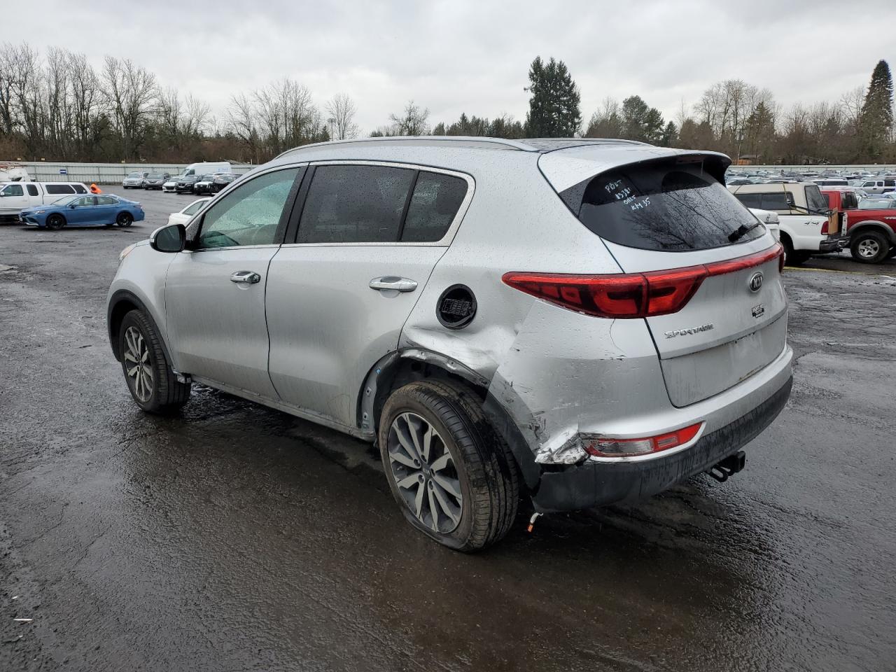 2017 KIA Sportage VIN KNDPN3AC8H7051243 photo 2