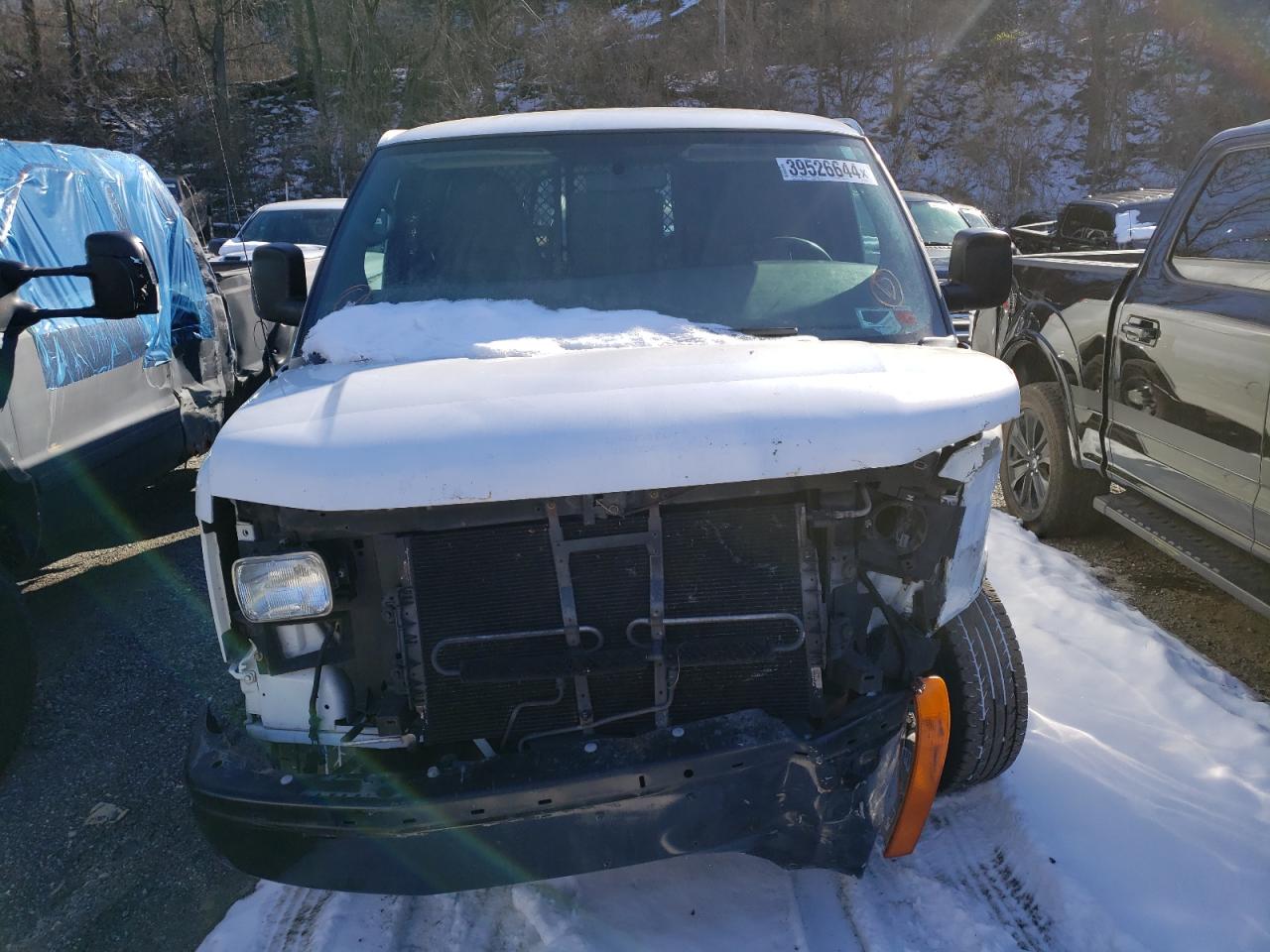 2012 CHEVROLET Express 2500 VIN 1GCWGFFAXC1109279 photo 5