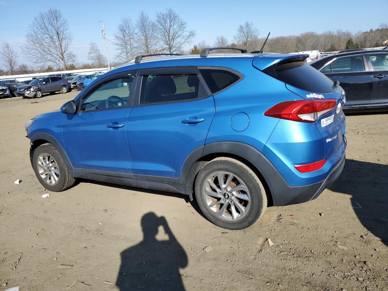 2016 HYUNDAI Tucson VIN KM8J3CA4XGU207394 photo 2