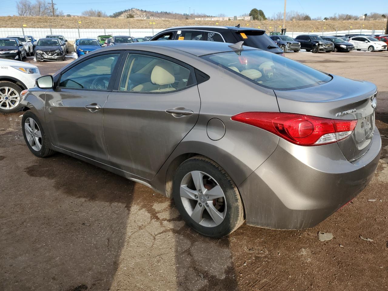 2013 HYUNDAI Elantra VIN 5NPDH4AE3DH340831 photo 2