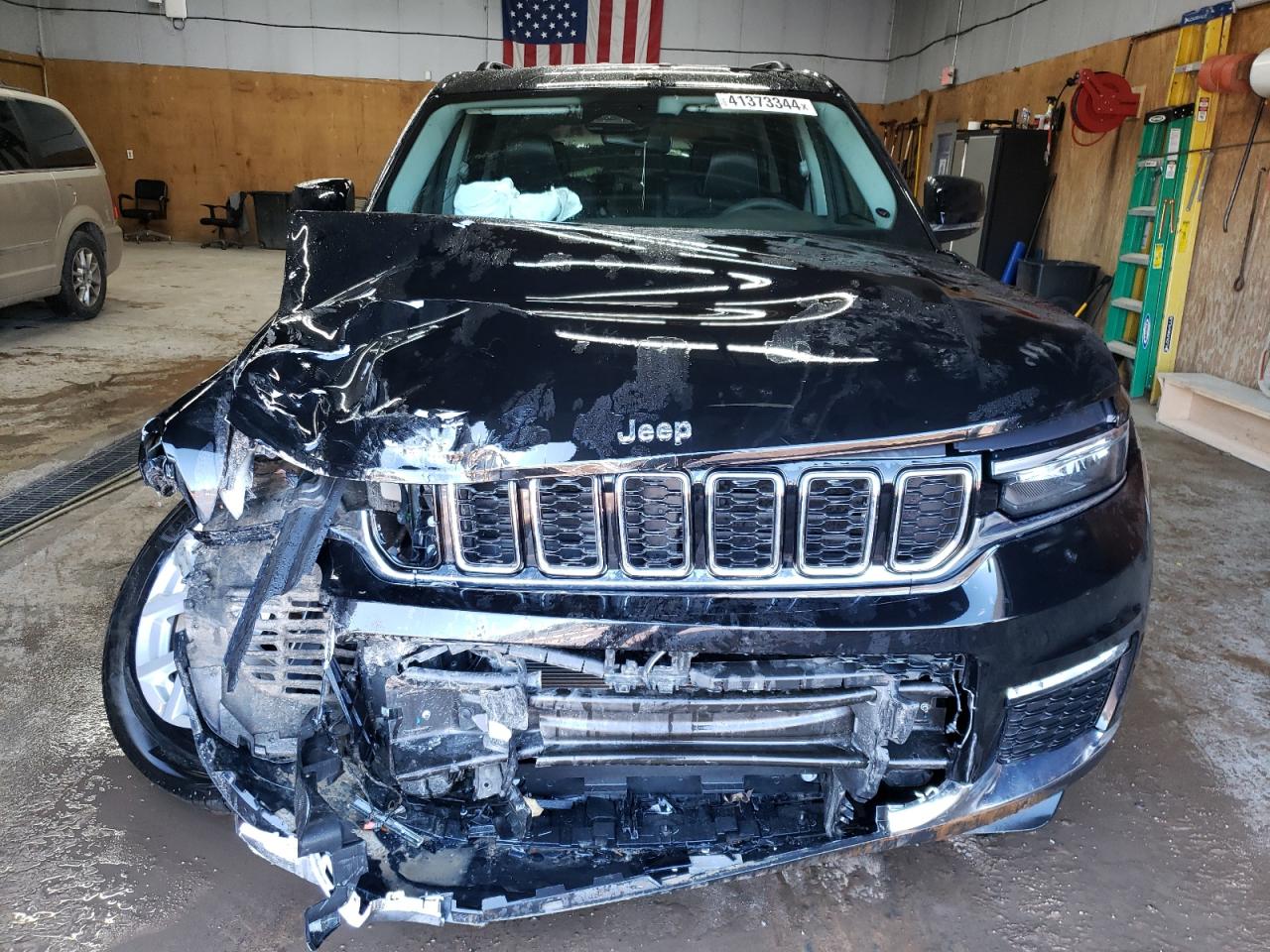 2023 JEEP Grand cherokee VIN 1C4RJKBG8P8896019 photo 5