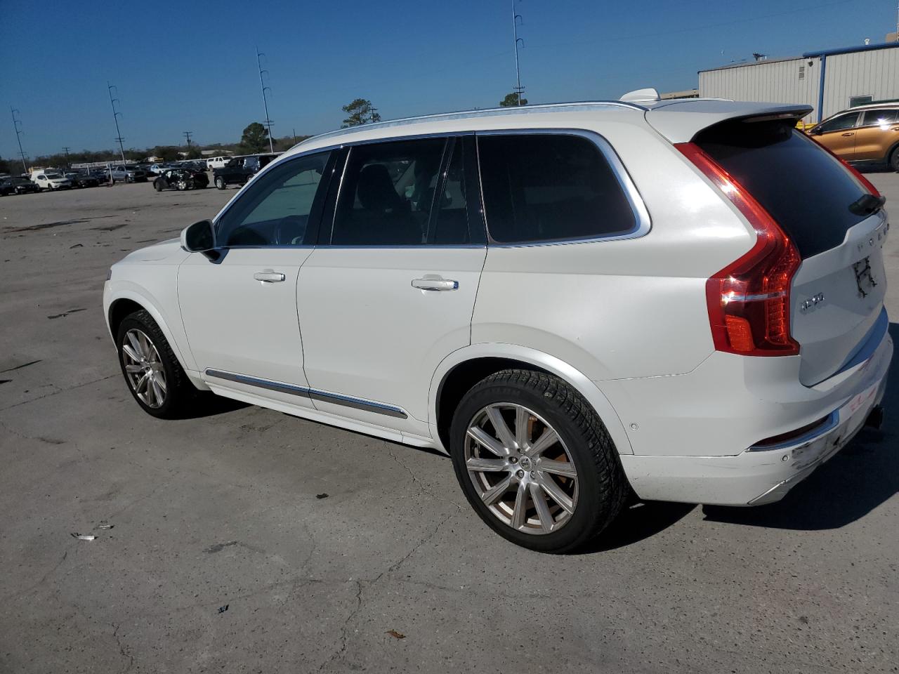 2017 VOLVO Xc90 VIN YV4A22PL5H1181707 photo 2