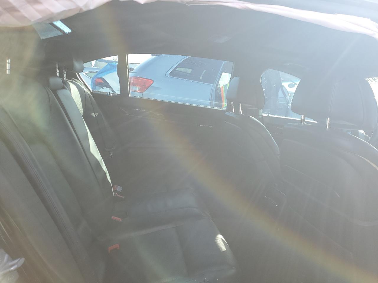 2015 BMW 7 series VIN WBAYE8C5XFD780825 photo 10